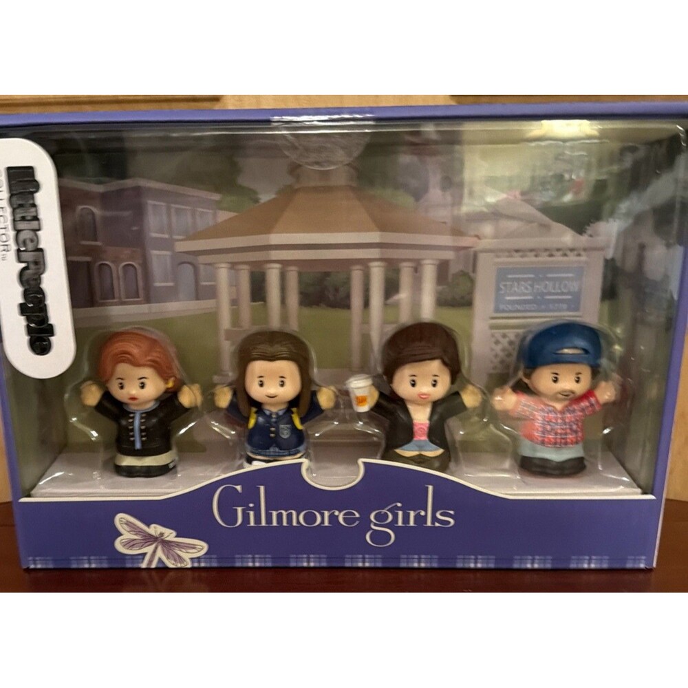 Fisher Price Little People Collector  Gilmore GIRLS 4 Figure Set.  New In Box!!!